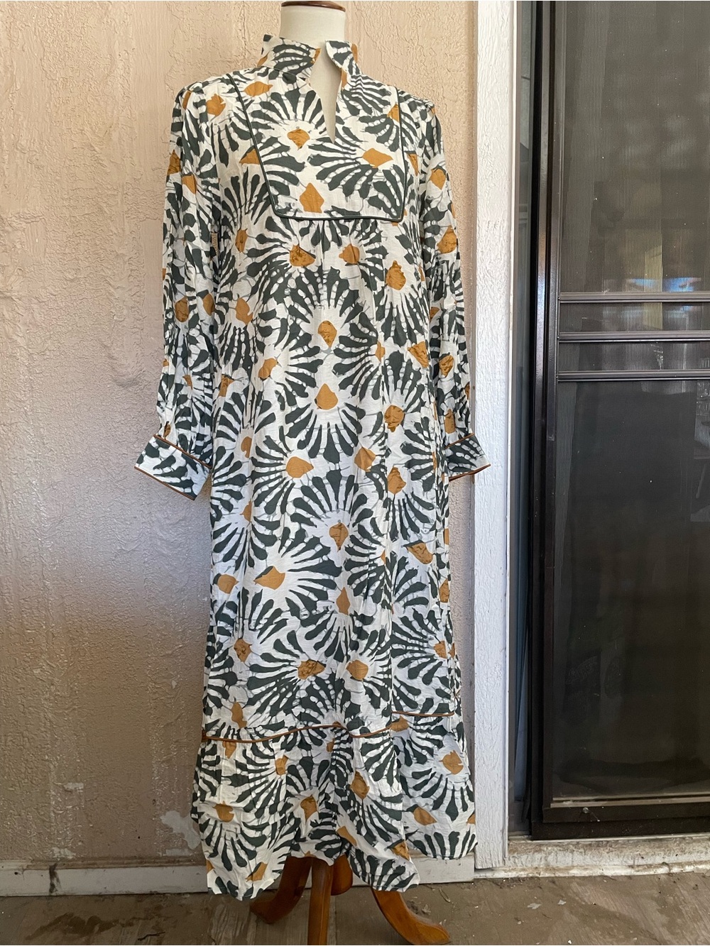 JODIFL Floral Print Long Sleeve Maxi Dress in Green & Mustard